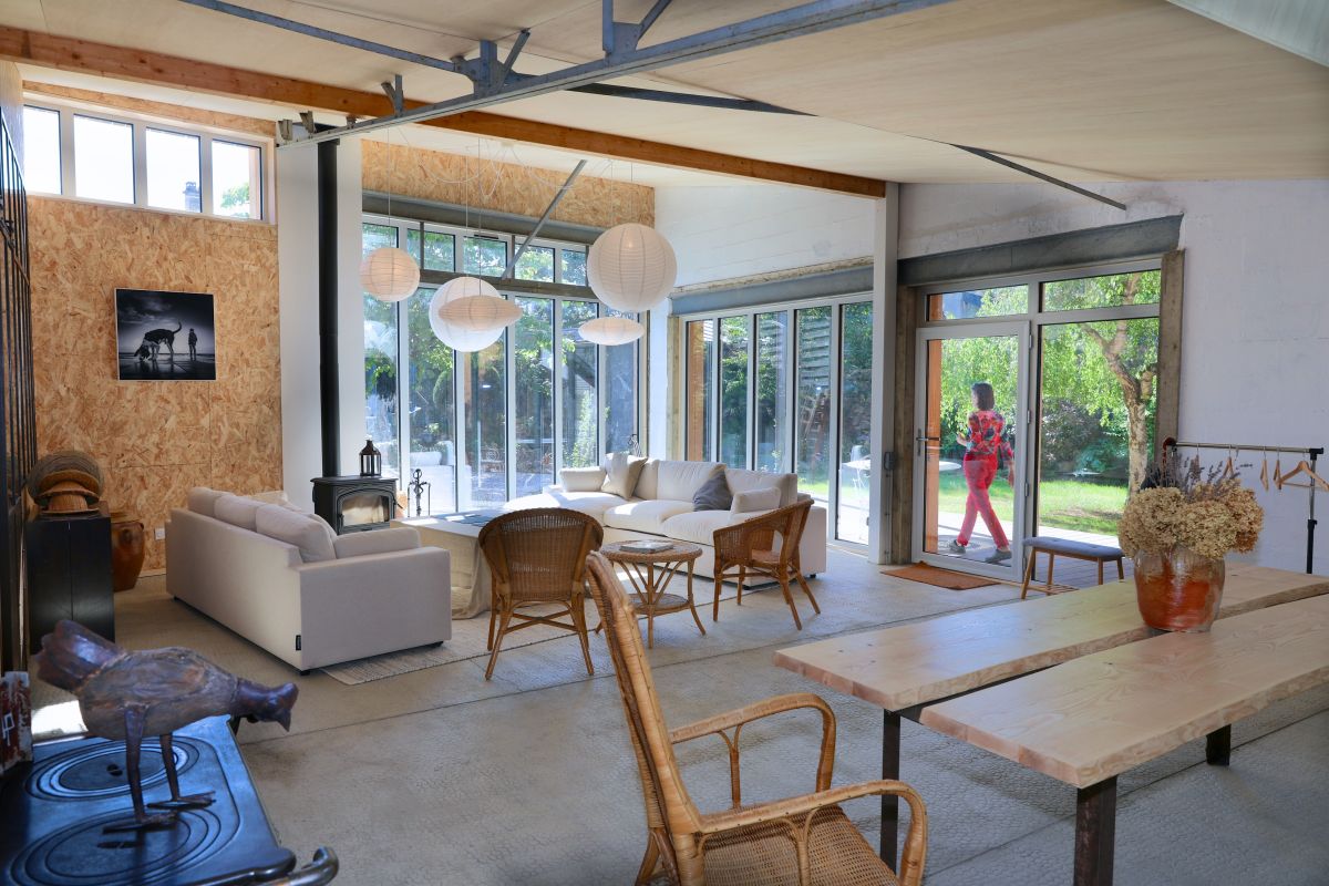 B Grande pièce de vie ouverte au sud .jpg