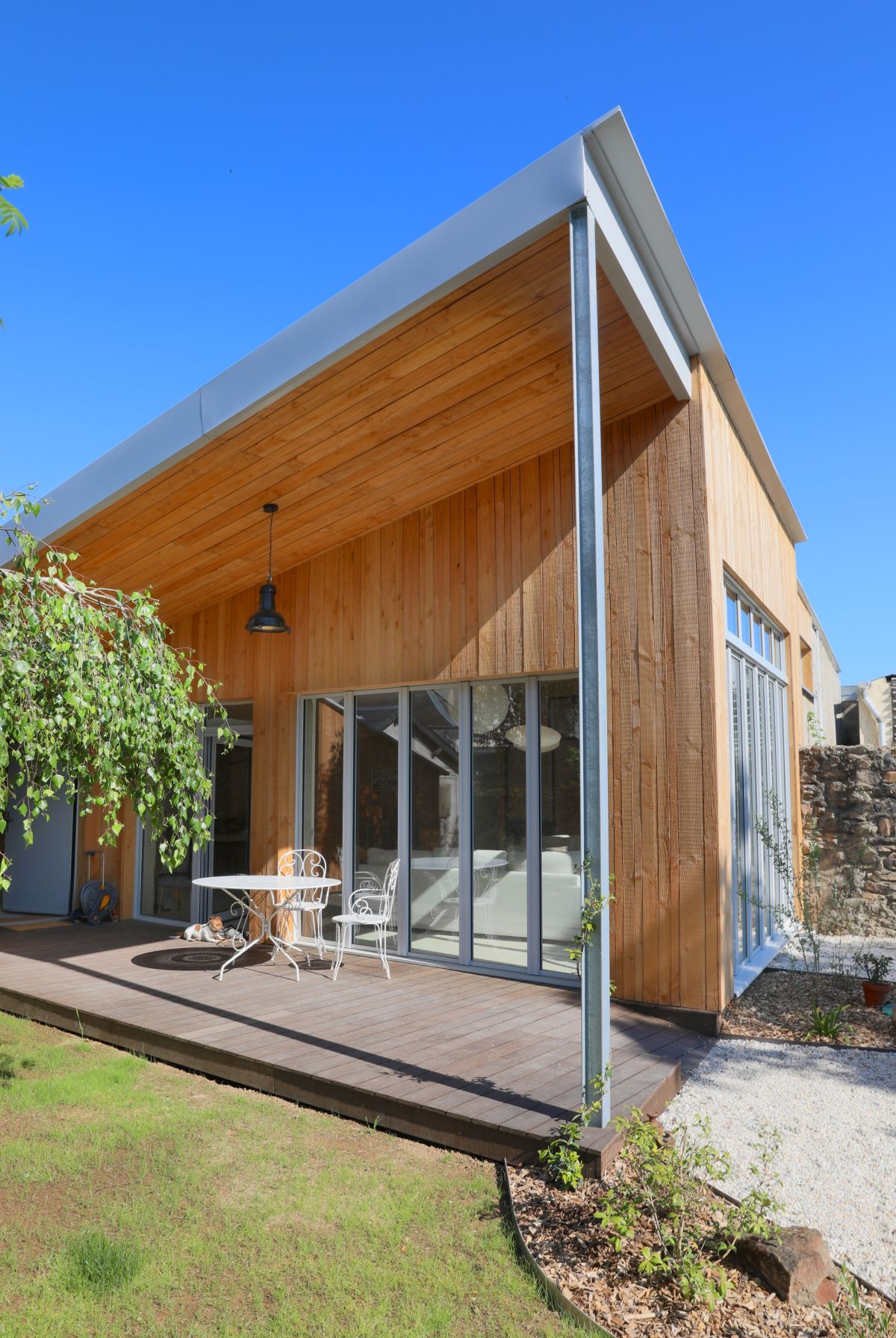 H Le loft a gardé la hauteur d'origine .jpg